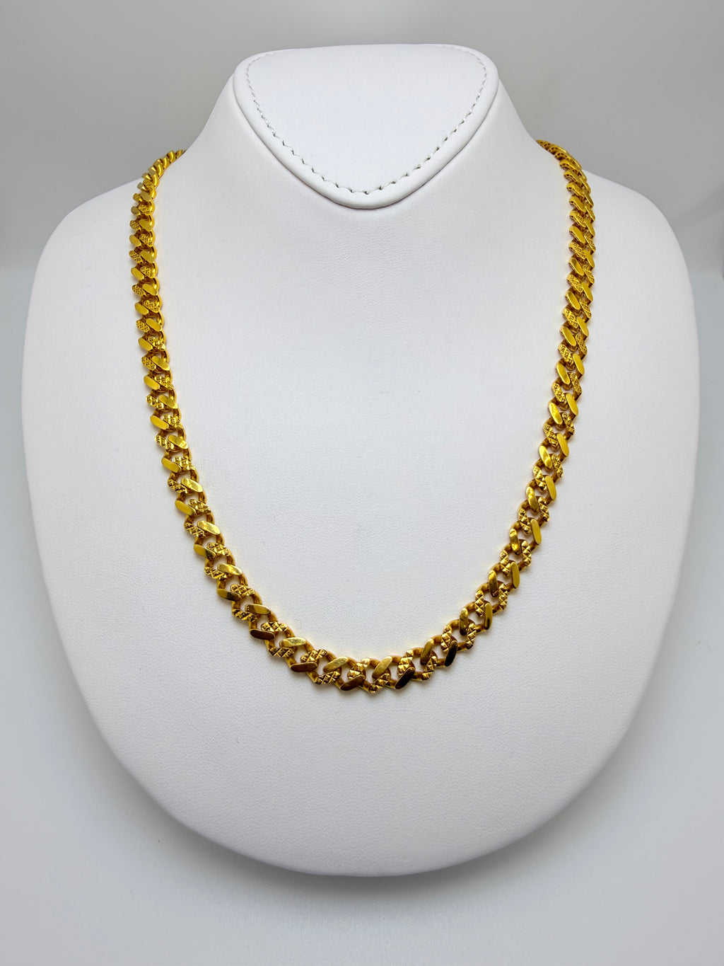 22k Monaco Link Chain