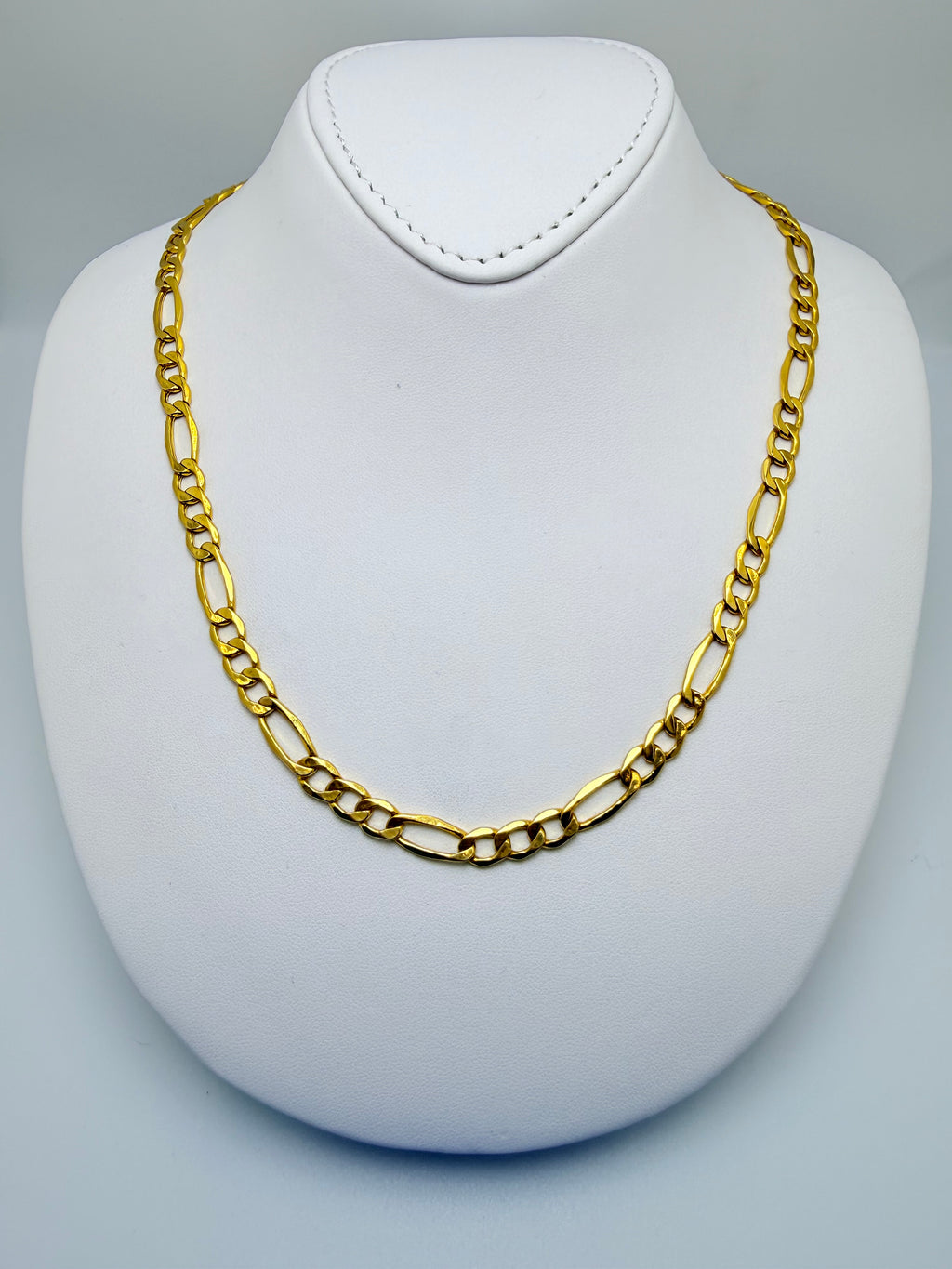 22k Figaro Chain