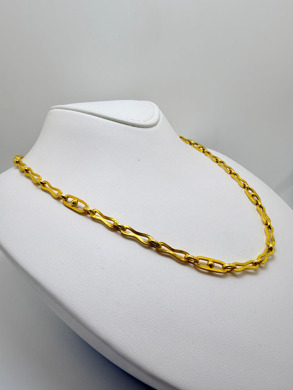22k Paperclip Chain